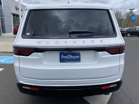 New 2025 Jeep Wagoneer 4WD w/ Convenience Group I image 5