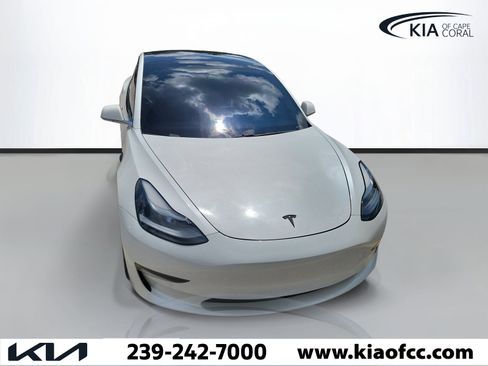 Used 2020 Tesla Model 3 Performance AWD/4WD image 3