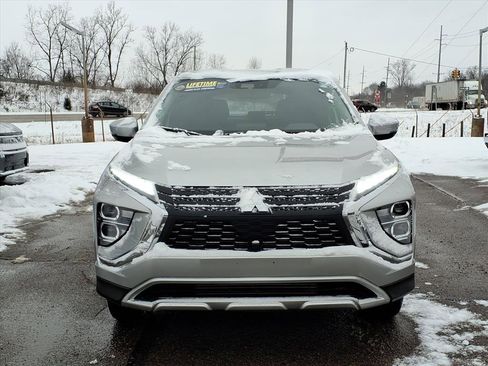 Used 2024 Mitsubishi Eclipse Cross SE image 2