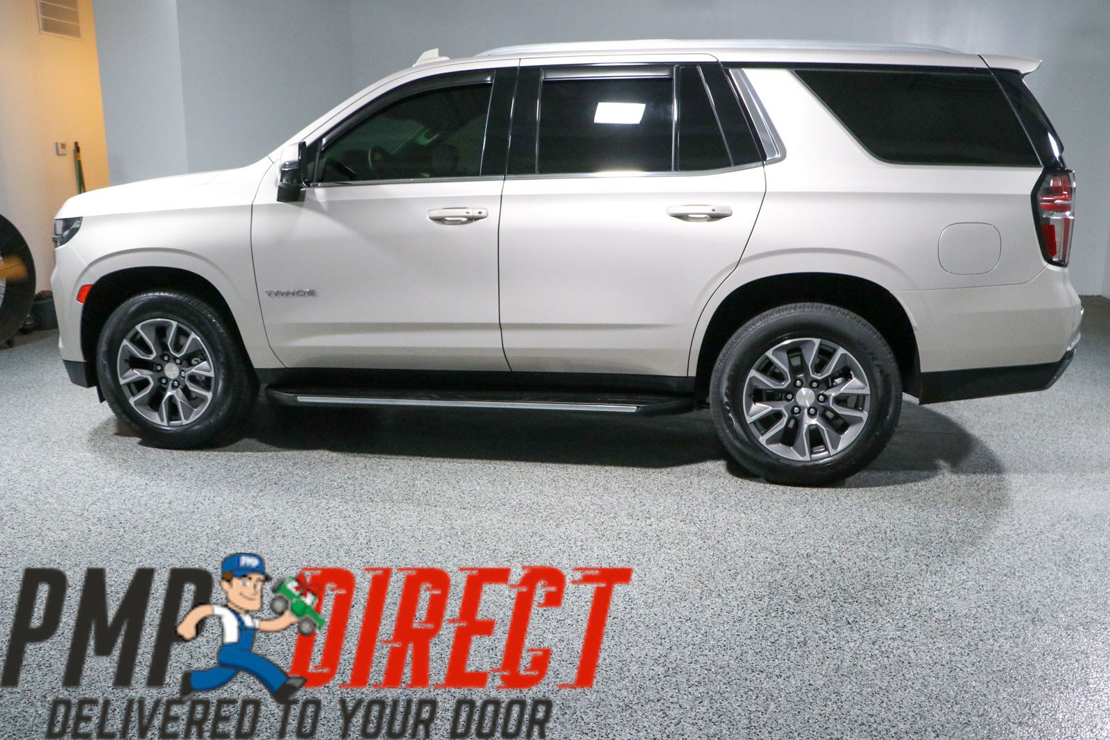 Used 2023 Chevrolet Tahoe LT w/ Luxury Package RWD image 10