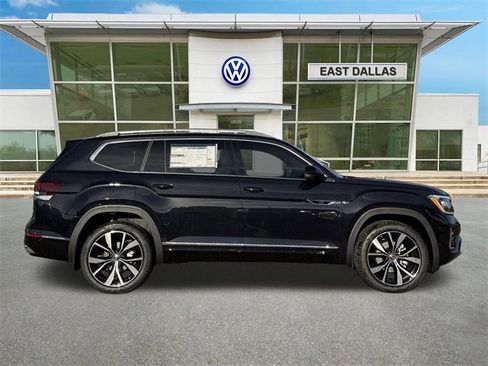 New 2026 Volkswagen Atlas SEL Premium R-Line image 2