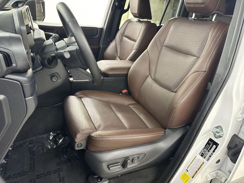 Used 2026 Toyota Land Cruiser w/ Premium Package AWD/4WD image 25