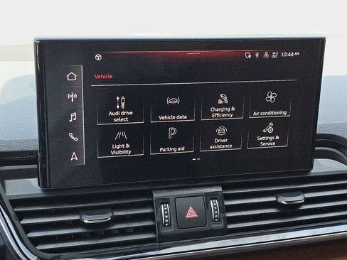 Certified 2021 Audi Q5 e Premium AWD/4WD image 28