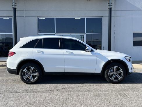 Used 2022 Mercedes-Benz GLC 300 4MATIC image 4