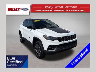 Used 2025 Jeep Compass Trailhawk