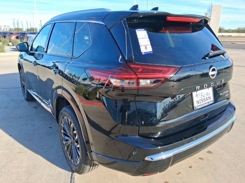 New 2026 Nissan Rogue Platinum w/ Tech Package AWD/4WD image 5