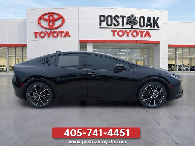 New 2027 Toyota Prius FWD image 6