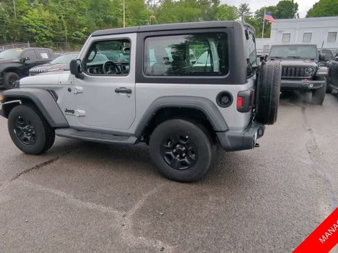 Used 2023 Jeep Wrangler Sport AWD/4WD image 6