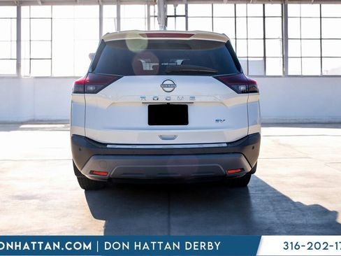 Used 2023 Nissan Rogue SV w/ SV Premium Package image 30