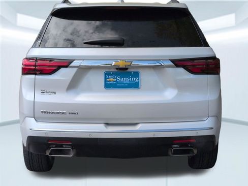Used 2023 Chevrolet Traverse High Country AWD/4WD image 5