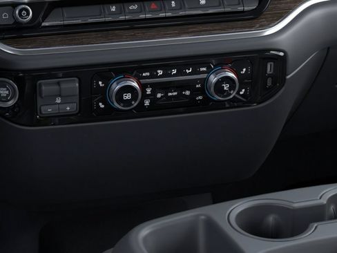 New 2026 GMC Sierra 2500 SLT AWD/4WD image 23