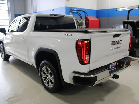 Used 2020 GMC Sierra 1500 SLE w/ SLE Value Package image 40