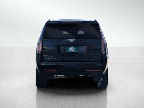 Used 2015 Cadillac Escalade Premium image 5