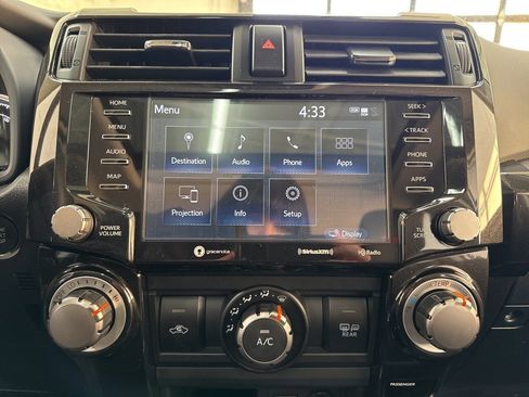 Certified 2022 Toyota 4Runner TRD Off-Road Premium image 26