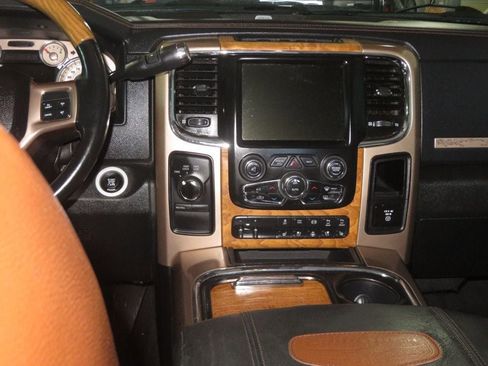 Used 2016 RAM 2500 Longhorn w/ Convenience Group AWD/4WD image 45