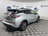 Used 2018 Nissan Murano SV image 3