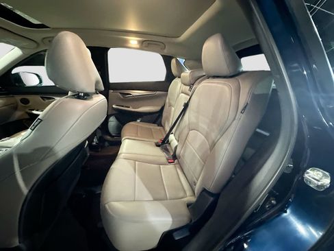 Used 2023 INFINITI QX50 Luxe FWD image 25