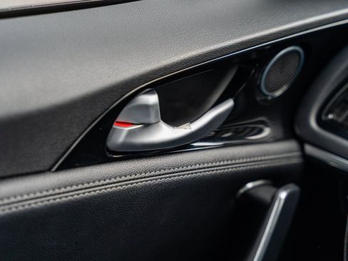 Used 2021 Kia Stinger GT-Line image 37