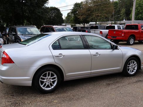 Used 2012 Ford Fusion S FWD image 10