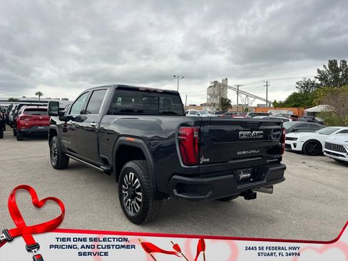 New 2026 GMC Sierra 2500 Denali Ultimate image 5