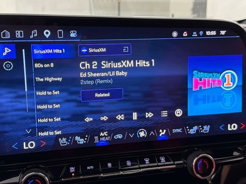 Used 2025 Chevrolet Blazer EV RS w/ Super Cruise Package FWD image 17