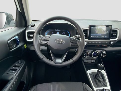 New 2026 Hyundai Venue SEL image 16