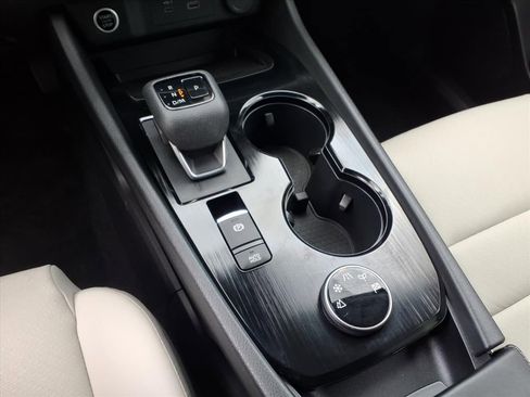 Used 2023 Nissan Rogue SV w/ SV Premium B Package image 27