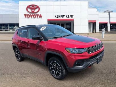 Used 2025 Jeep Compass Trailhawk