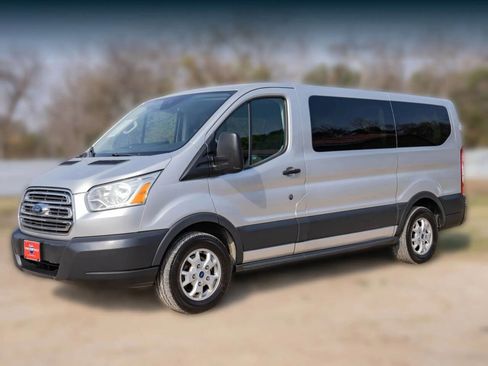 Used 2015 Ford Transit 150 XLT image 1