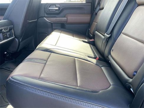Used 2020 Chevrolet Silverado 2500 High Country w/ Z71 Off-Road Package image 11