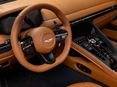 Used 2026 Aston Martin DB12 Convertible image 22