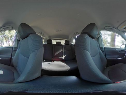 Used 2025 Toyota RAV4 LE image 36