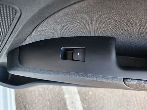 Used 2018 Hyundai Elantra SEL FWD image 59