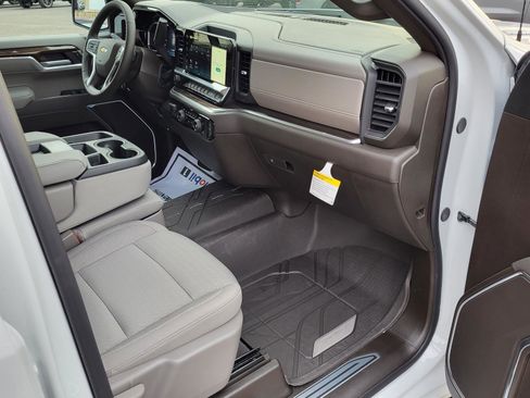 New 2026 Chevrolet Silverado 1500 LT w/ Texas Edition Plus image 9