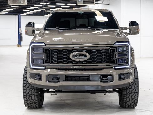 Used 2026 Ford F450 King Ranch w/ Chrome Package AWD/4WD image 21