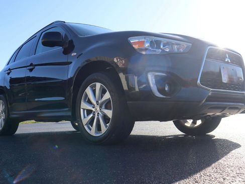 Used 2015 Mitsubishi Outlander Sport SE image 17
