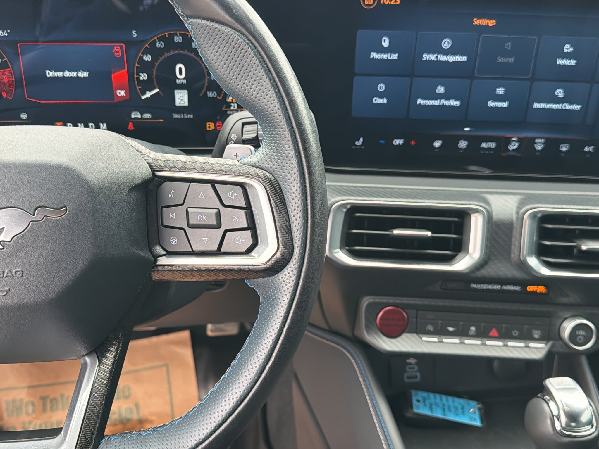Used 2025 Ford Mustang GT Premium RWD image 31