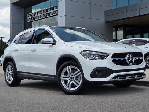 Used 2023 Mercedes-Benz GLA 250 4MATIC image 2