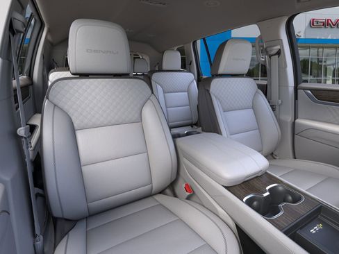 New 2026 GMC Acadia Denali w/ Super Cruise Package image 40