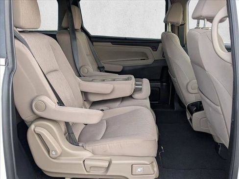 Used 2020 Honda Odyssey EX image 18