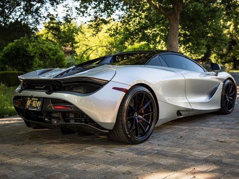 Used 2021 McLaren 720S Performance RWD image 47