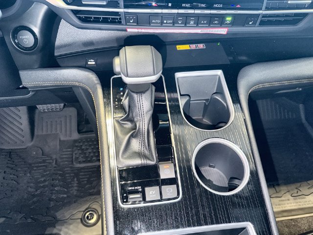 New 2026 Toyota Sienna XLE Woodland Edition AWD/4WD image 20
