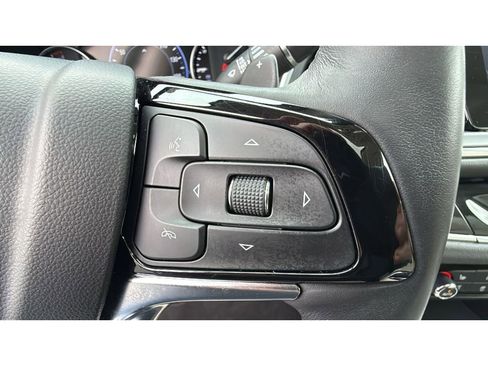 Used 2023 Buick Enclave Premium w/ Experience Buick Package AWD/4WD image 24