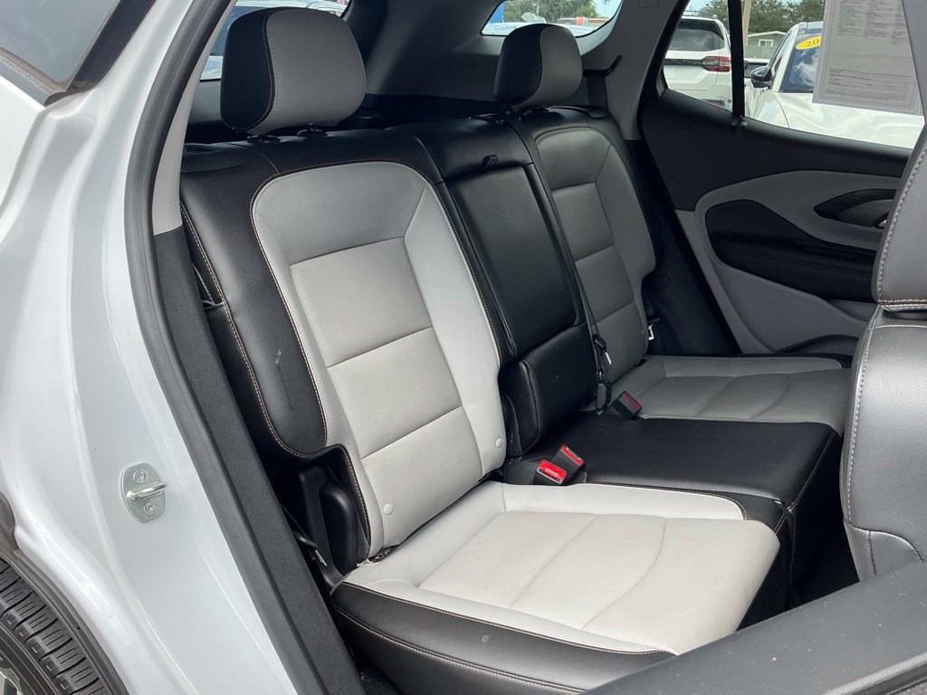 Used 2021 GMC Terrain SLT w/ Infotainment Package II FWD image 28