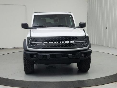 Used 2025 Ford Bronco Badlands AWD/4WD image 3