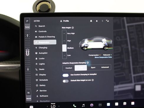 Used 2022 Tesla Model S Plaid image 22