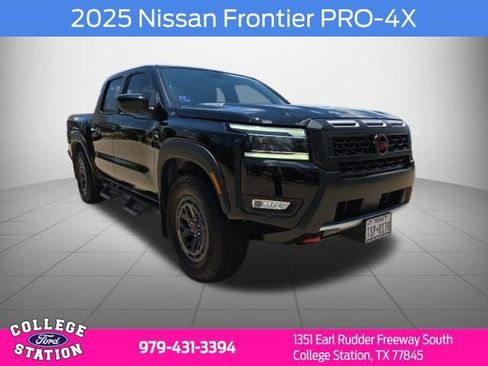 Used 2025 Nissan Frontier PRO-4X AWD/4WD image 1