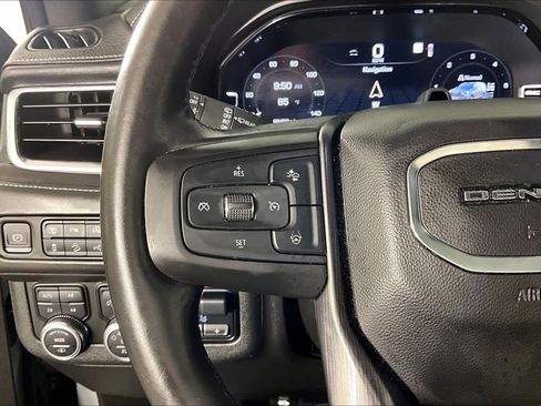 Used 2023 GMC Yukon Denali Ultimate AWD/4WD image 22