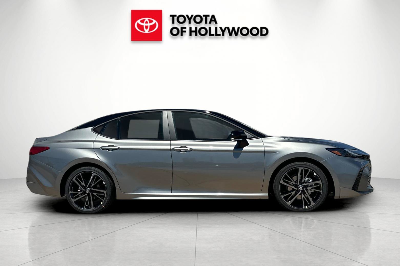 New 2026 Toyota Camry XSE FWD image 3
