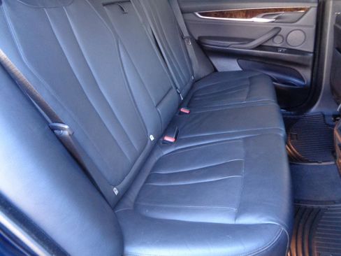 Used 2014 BMW X5 xDrive50i image 8